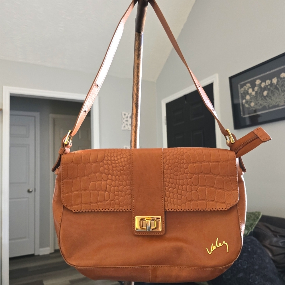 Vintage VELEZ purse Shoulder Bag With Embossed Crocodile Flap